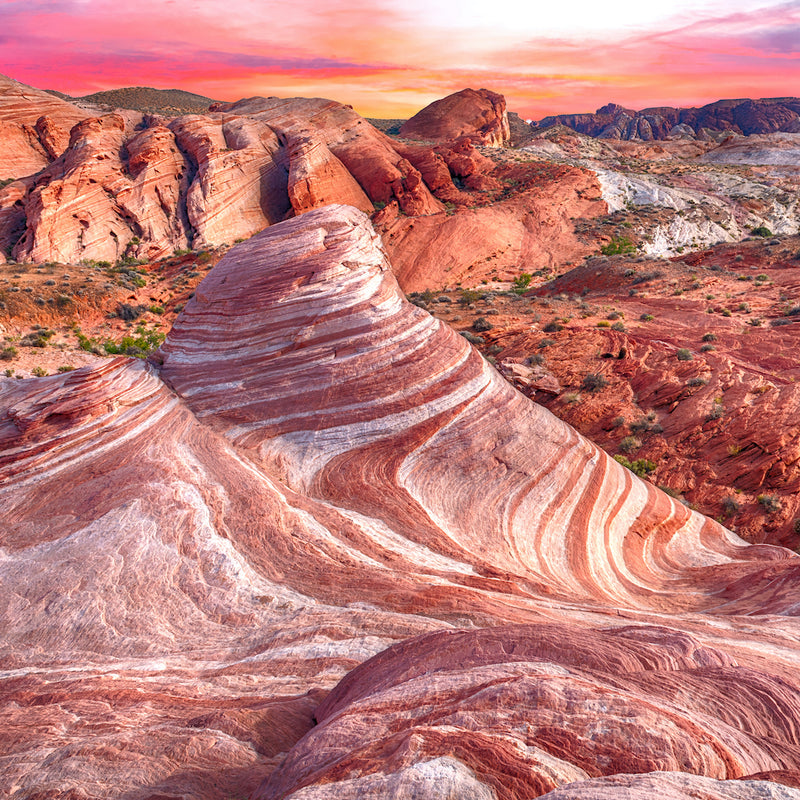 Gorgeous View of Fire Wave Rock in Valley of Fire State Park